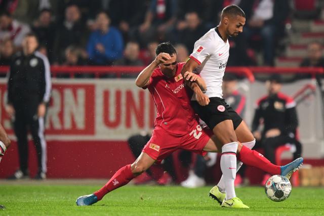 中国足球少年遇上英超小将